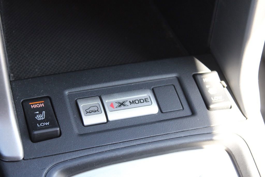 Used 2017 Subaru Forester 2.5i Limited image 39