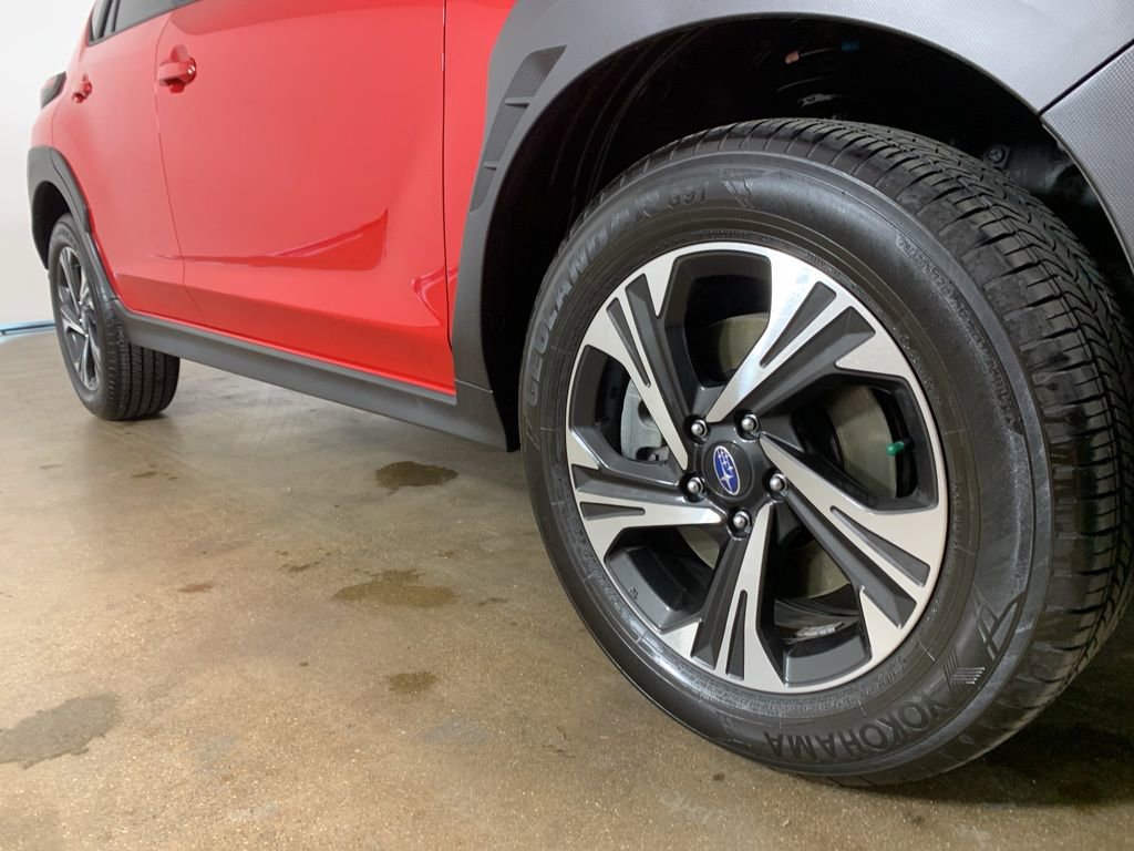 Used 2025 Subaru Crosstrek 2.0i Premium image 6