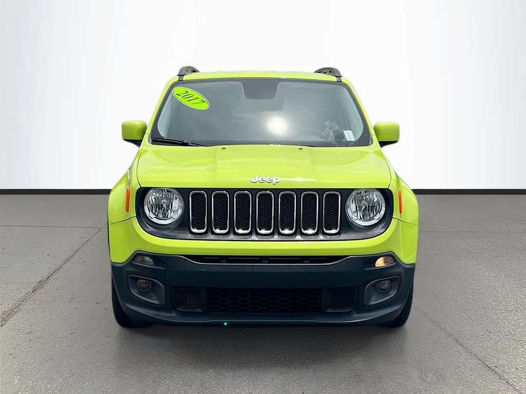 Certified 2017 Jeep Renegade Latitude w/ Popular Equipment Group FWD image 2