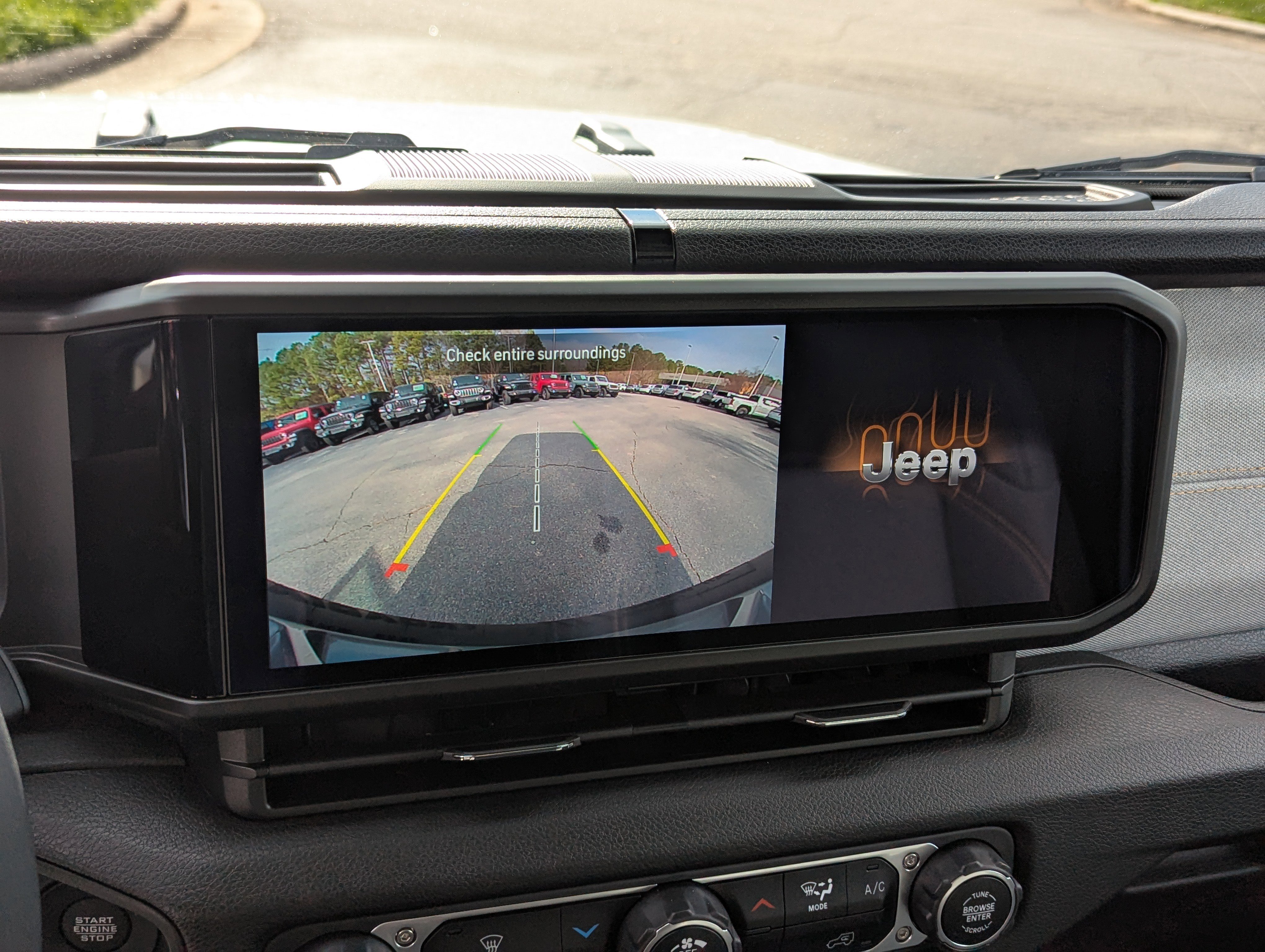 Used 2024 Jeep Wrangler Sport S image 22