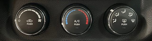 Used 2015 Jeep Wrangler Unlimited Sport w/ Quick Order Package 24S AWD/4WD image 36