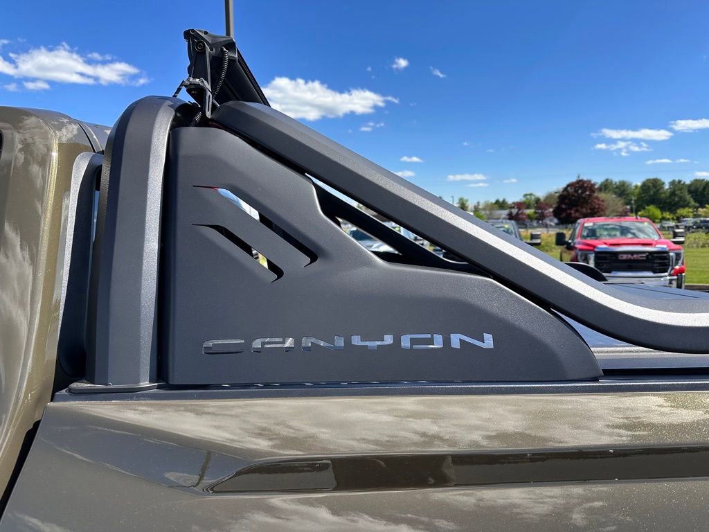 Used 2024 GMC Canyon Denali AWD/4WD image 49