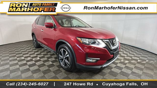 Used 2017 Nissan Rogue SL AWD/4WD image 1