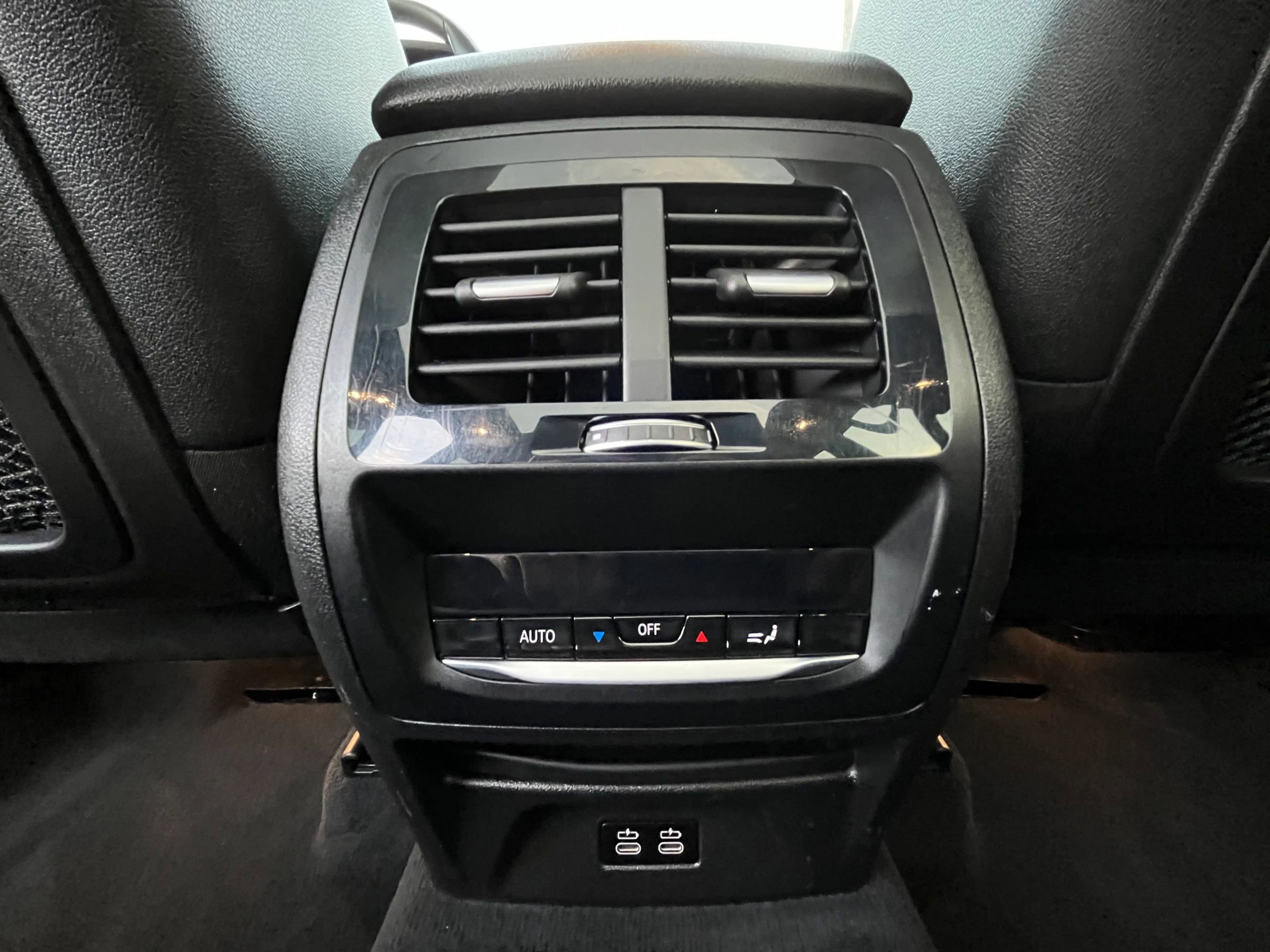 Used 2020 BMW X3 sDrive30i w/ Premium Package image 18