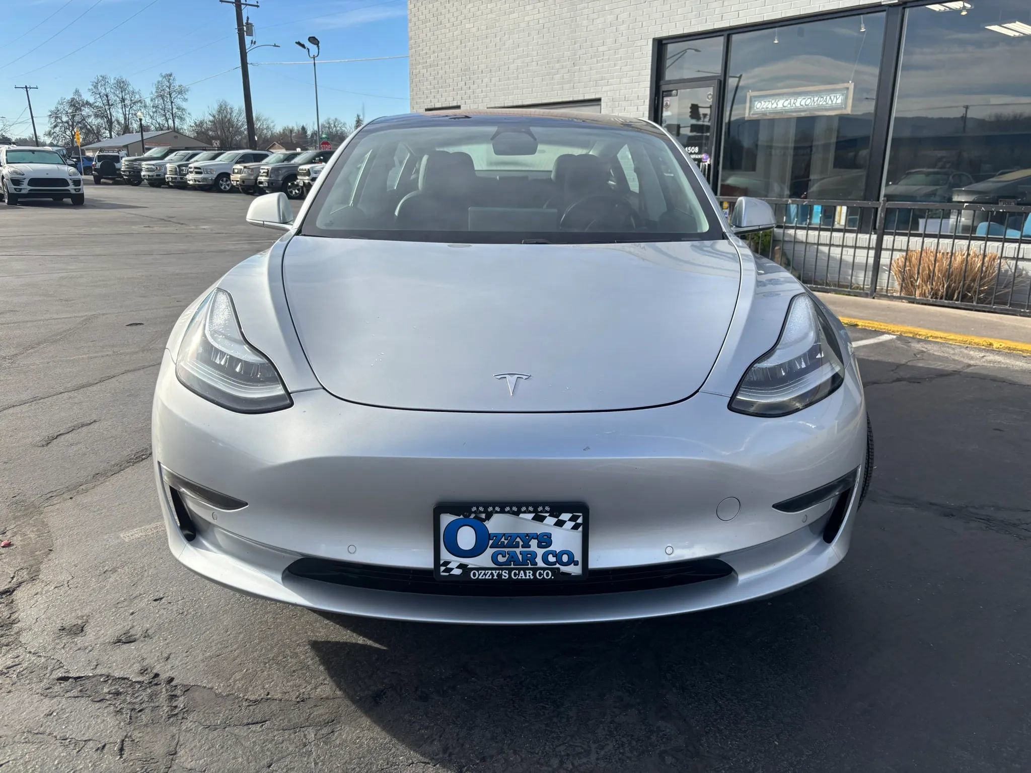 Used 2018 Tesla Model 3 Long Range image 2