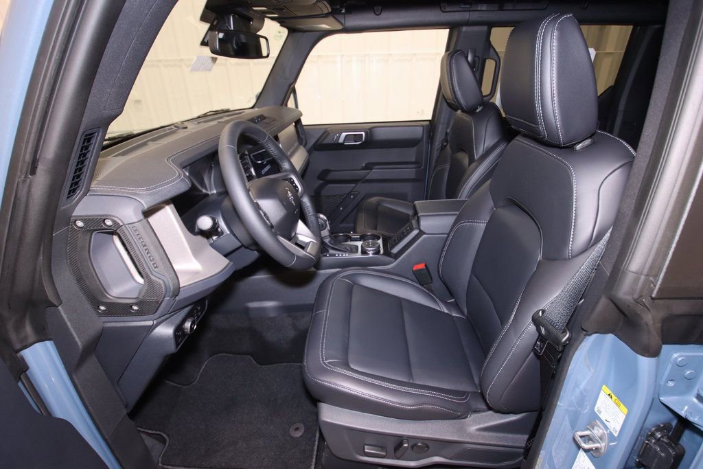 New 2025 Ford Bronco Outer Banks image 10