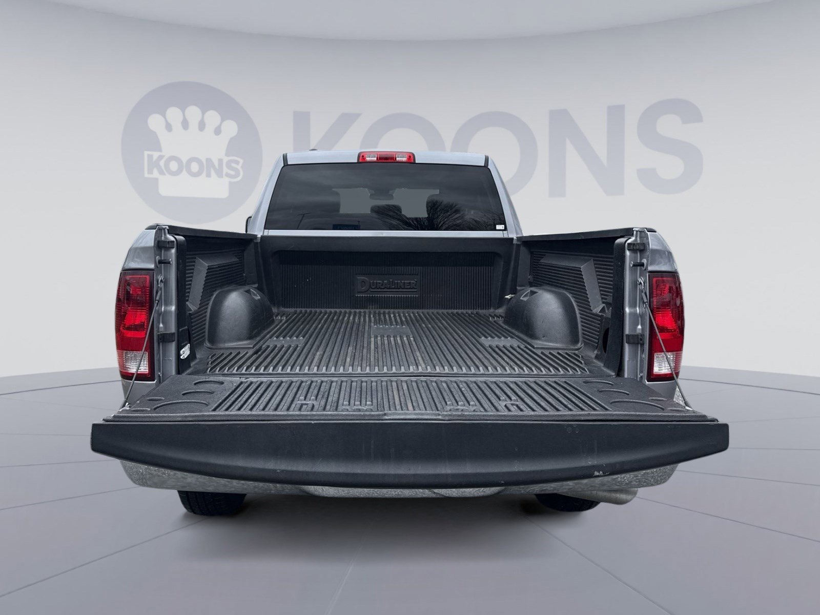 Used 2024 RAM 1500 Classic SLT image 23