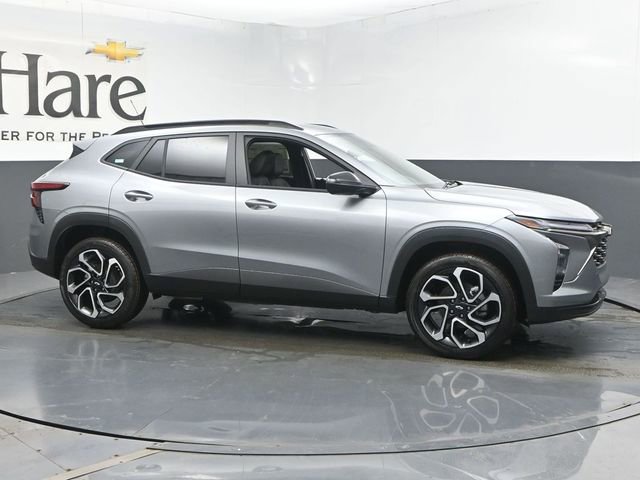 New 2026 Chevrolet Trax RS w/ Driver Confidence Package image 14