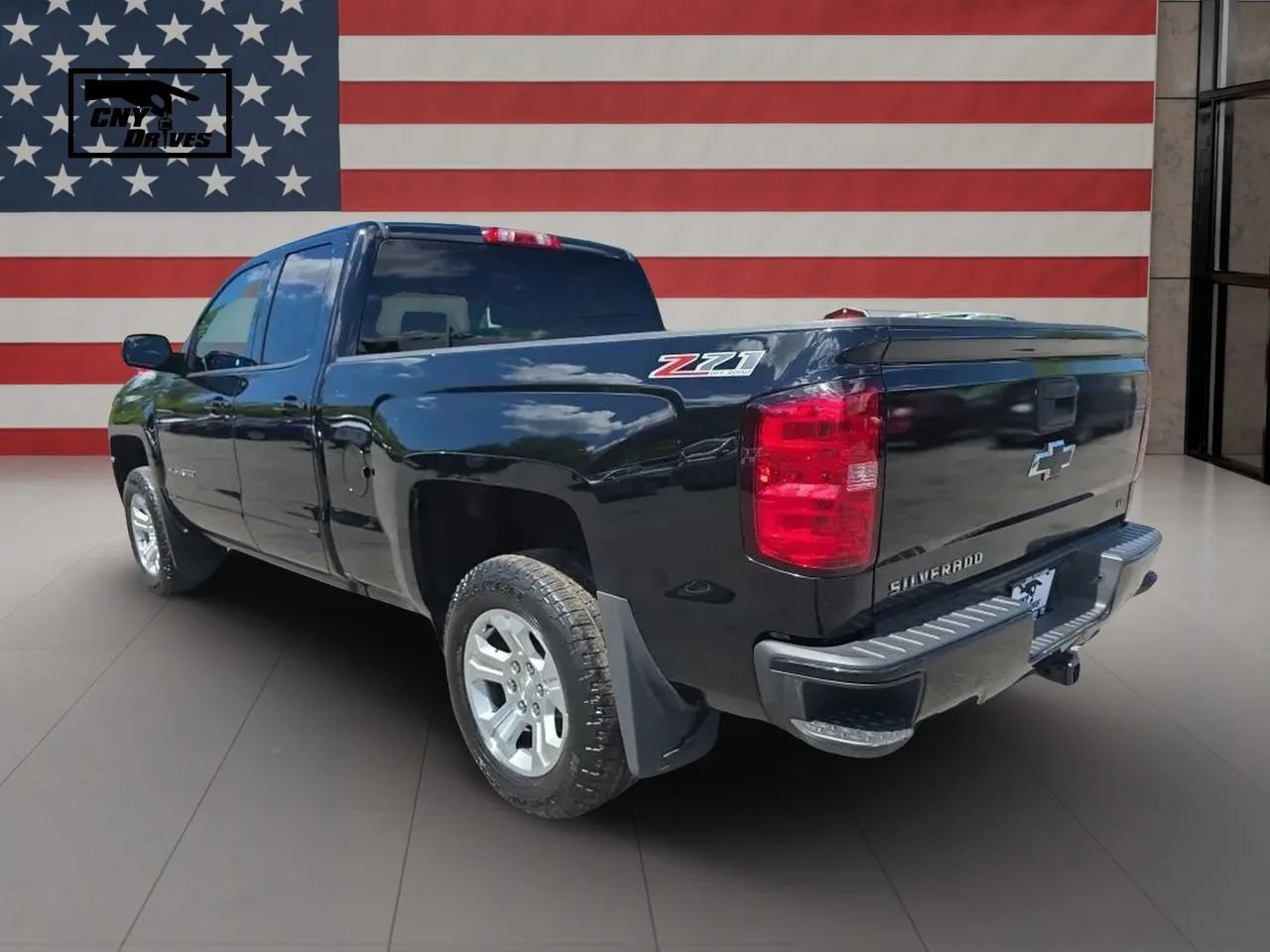 Used 2017 Chevrolet Silverado 1500 LT w/ All Star Edition AWD/4WD image 7