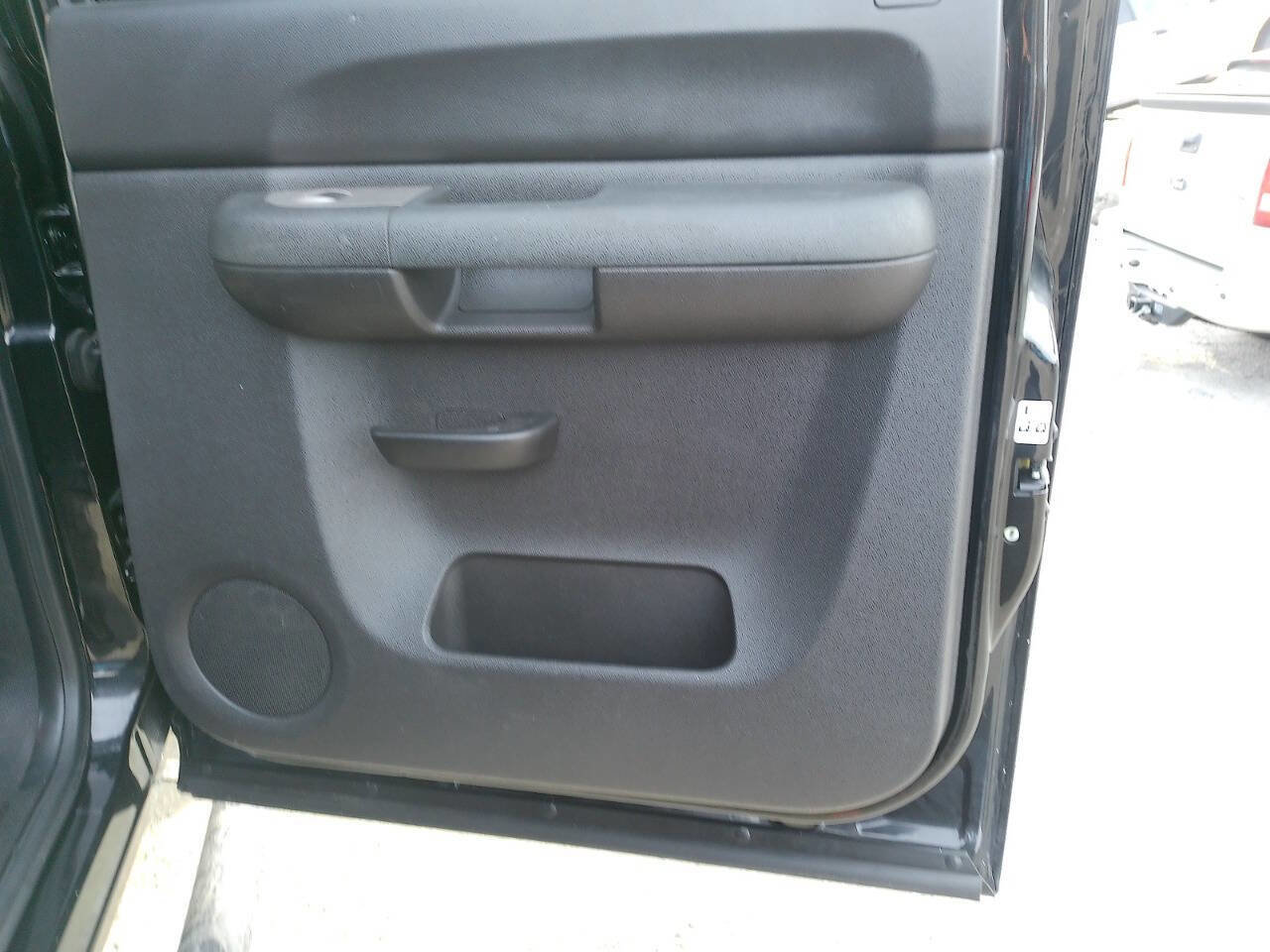 Used 2011 GMC Sierra 2500 SLE w/ SLE Preferred Package image 21