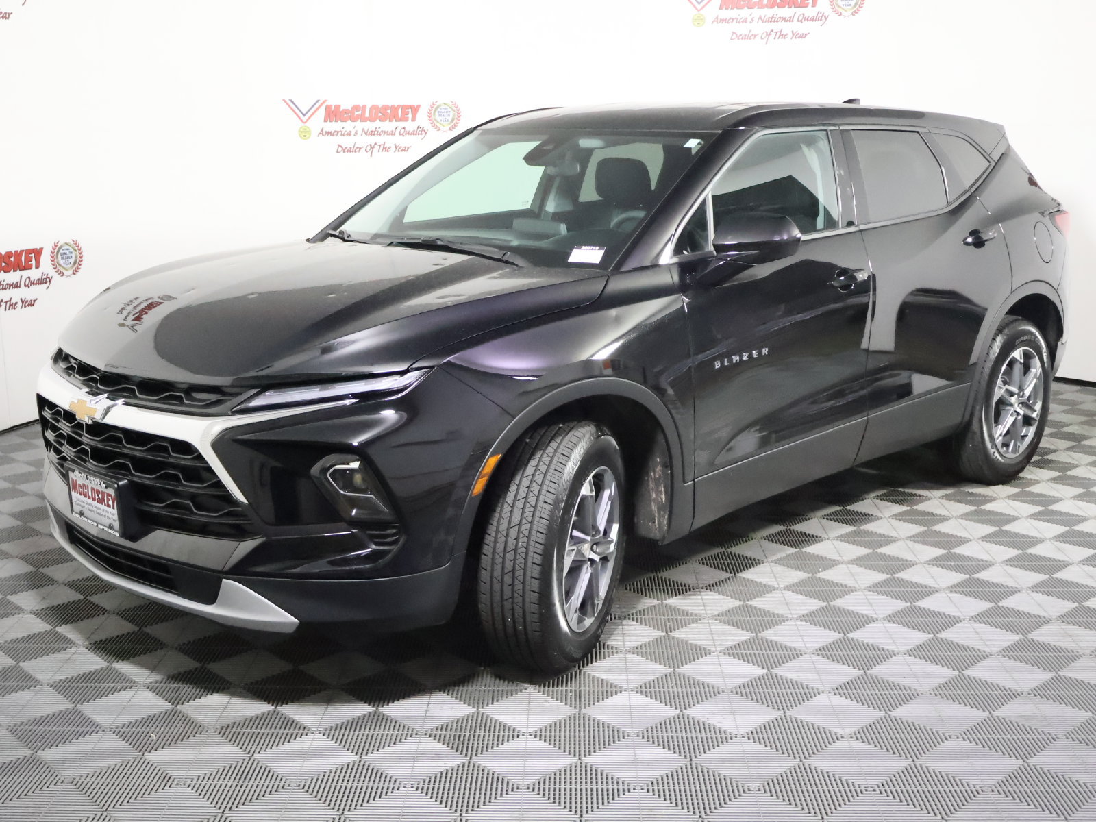 Used 2026 Chevrolet Blazer LT FWD image 16