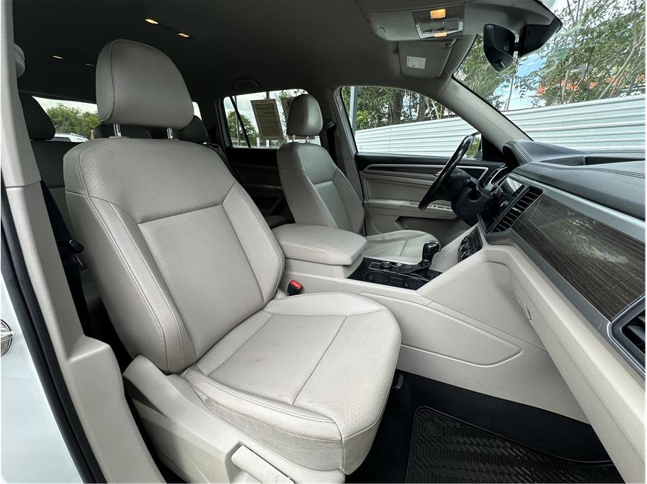 Used 2018 Volkswagen Atlas SE AWD/4WD image 4