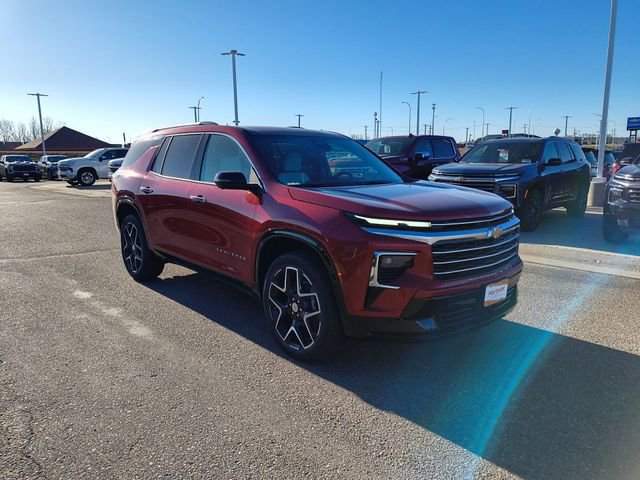 New 2026 Chevrolet Traverse High Country AWD/4WD image 2