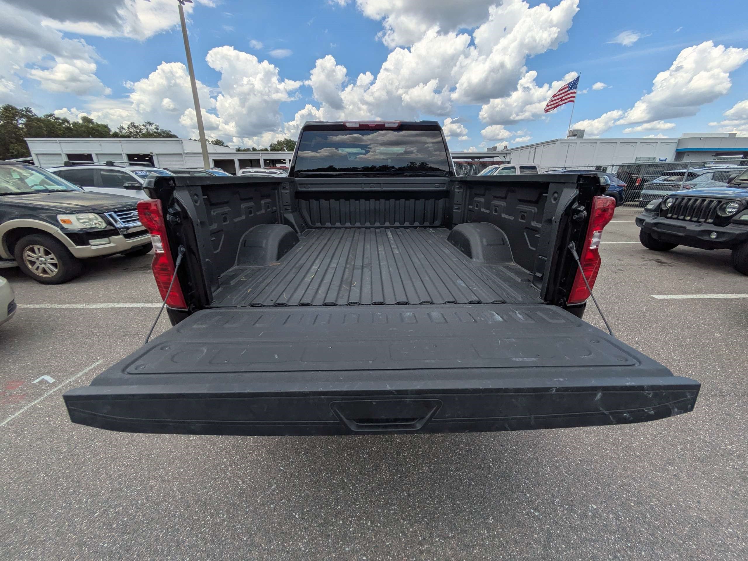 Used 2026 Chevrolet Silverado 2500 Custom w/ Custom Value Package AWD/4WD image 12