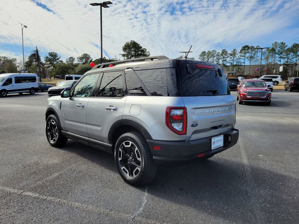 Certified 2022 Ford Bronco Sport Outer Banks w/ Tech Package image 3