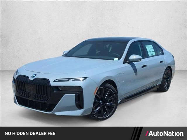 New 2026 BMW 750e xDrive w/ Premium Package