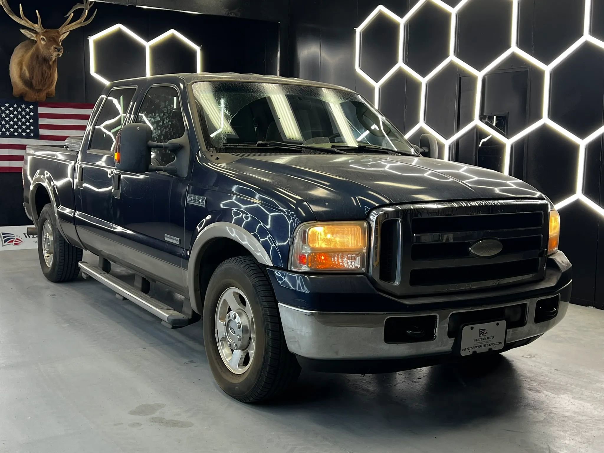 Used 2006 Ford F250 Lariat image 2