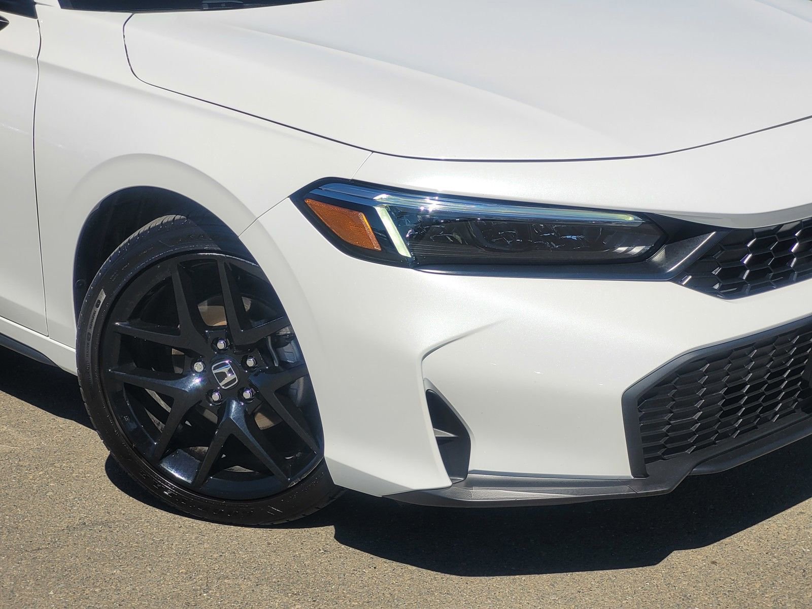 Certified 2025 Honda Civic Sport image 3