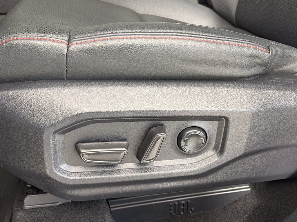 Used 2025 Toyota Sequoia TRD Pro AWD/4WD image 27