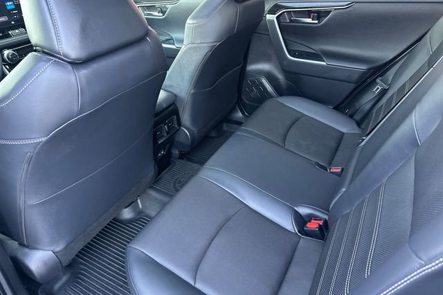 Used 2024 Toyota RAV4 Limited image 14