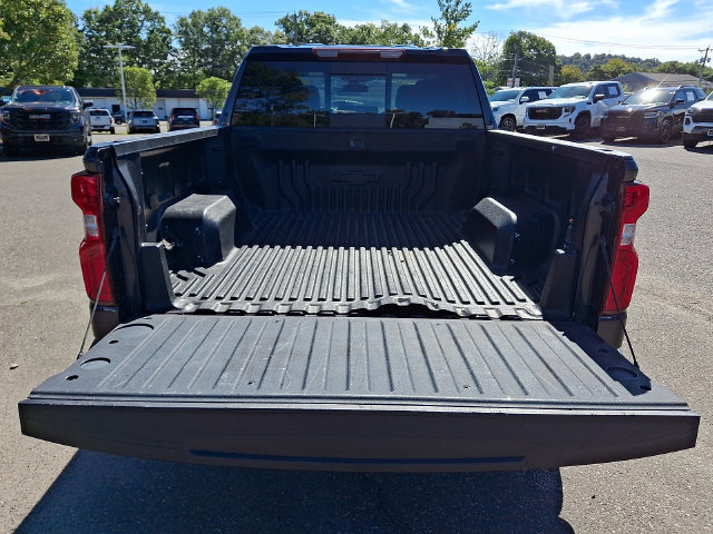 Used 2022 Chevrolet Silverado 1500 LTZ w/ LTZ Convenience Package II AWD/4WD image 32