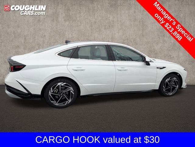 Certified 2024 Hyundai Sonata SEL w/ Convenience Package image 8