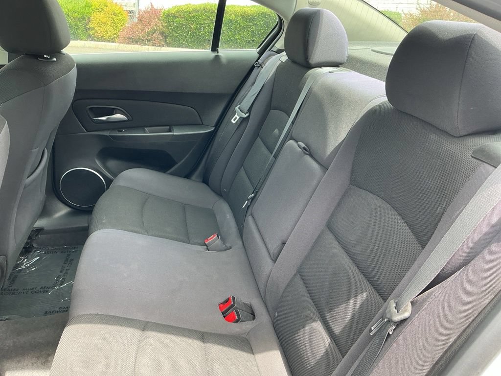 Used 2014 Chevrolet Cruze Eco w/ Enhanced Safety Package FWD image 20