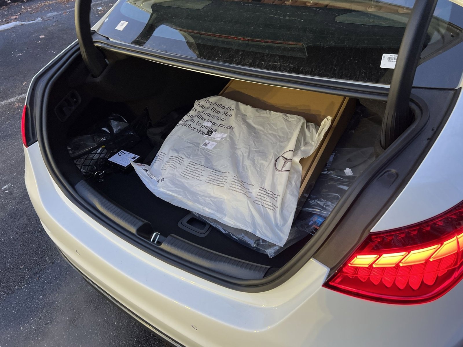 New 2026 Mercedes-Benz C 300 4MATIC Sedan image 24