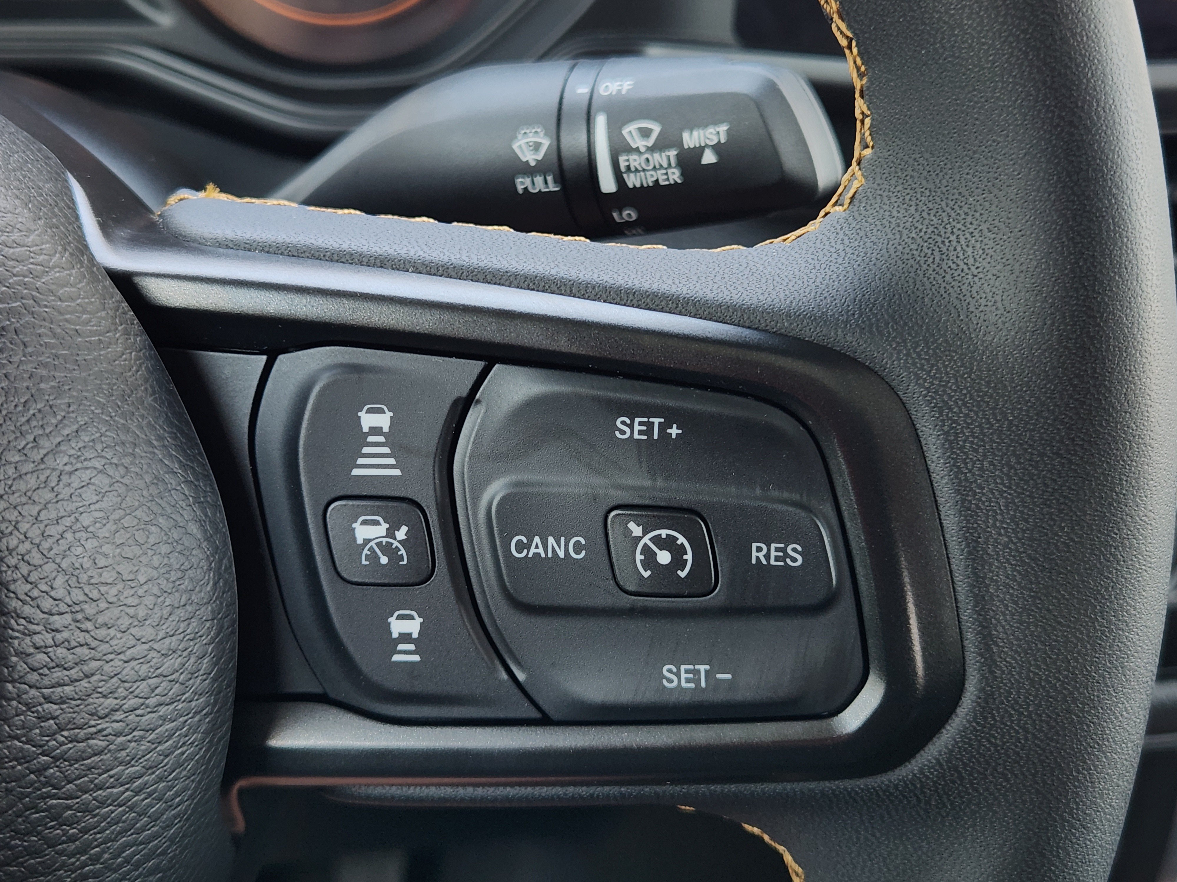 Used 2024 Jeep Gladiator Sport AWD/4WD image 31