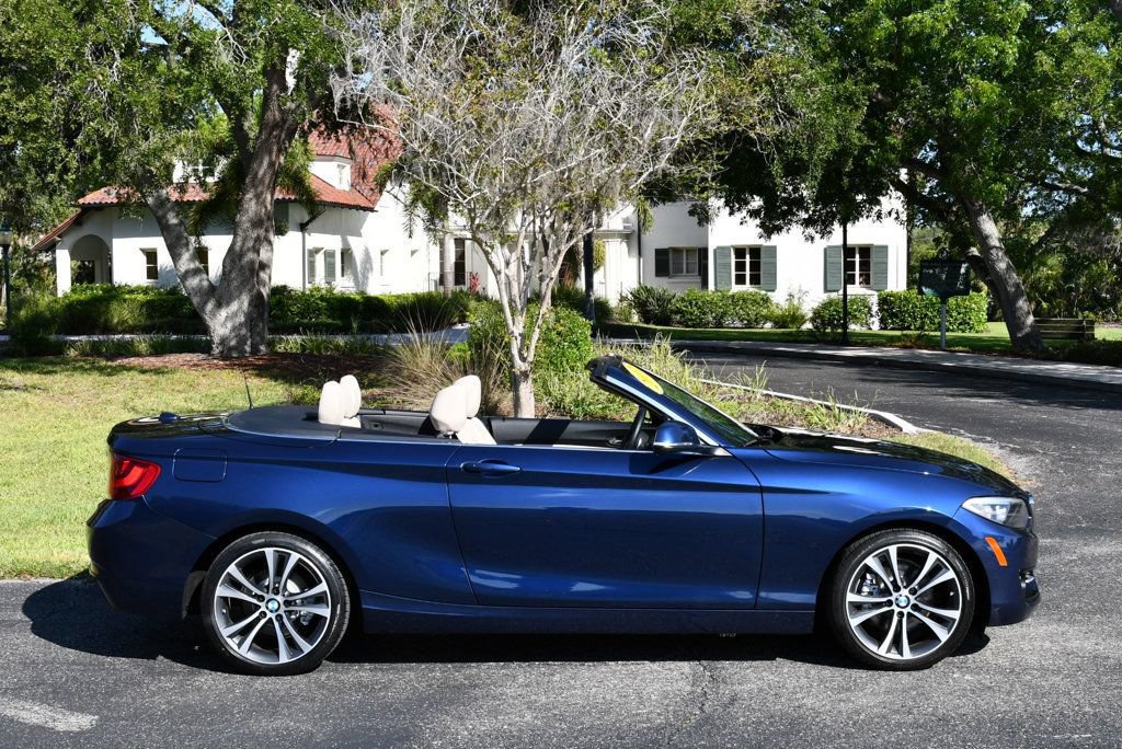 Used 2017 BMW 230i xDrive Convertible AWD/4WD image 7