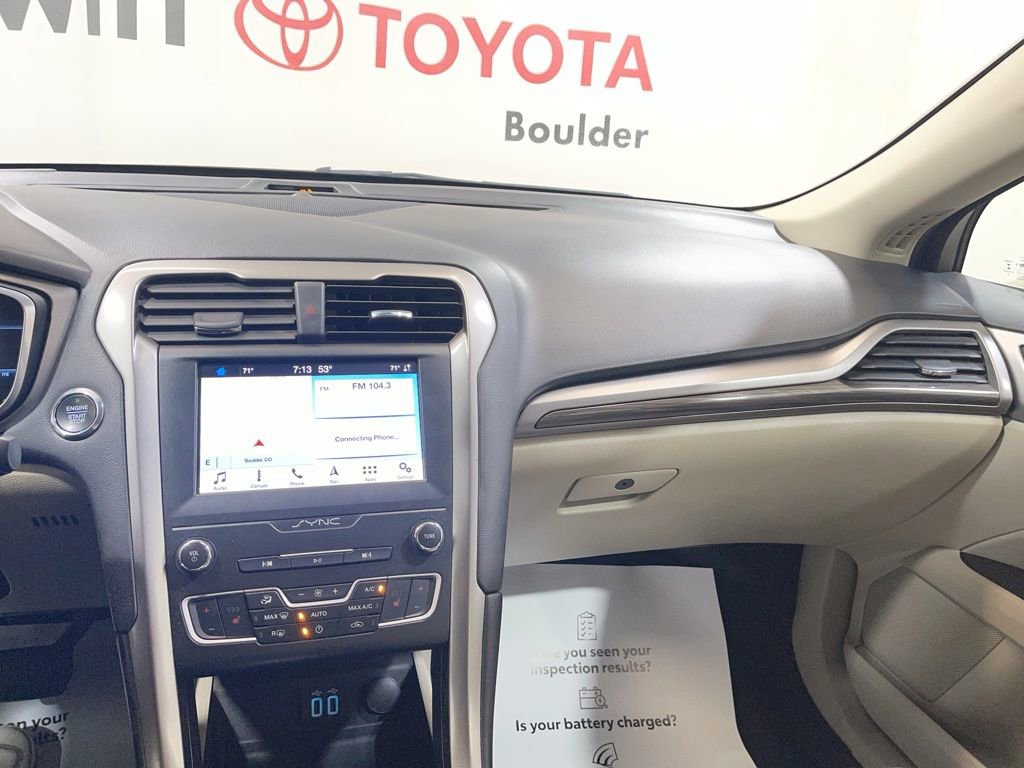 Used 2019 Ford Fusion SEL image 23