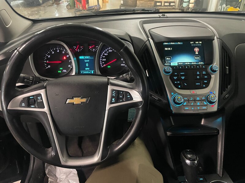 Used 2016 Chevrolet Equinox LTZ w/ Enhanced Convenience Package AWD/4WD image 8