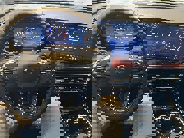 New 2026 Chevrolet Traverse Z71 w/ Driver Confidence Package image 15