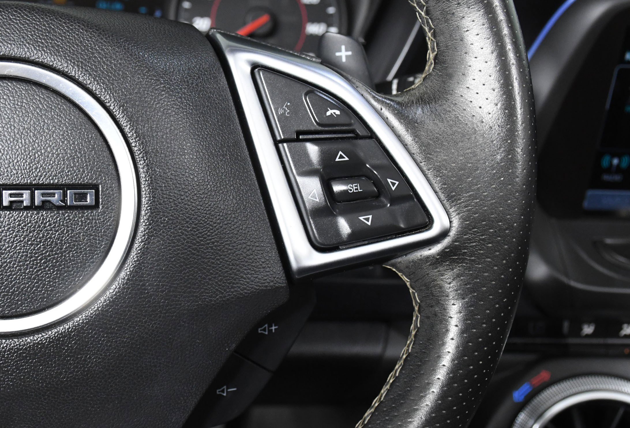 Used 2016 Chevrolet Camaro LT image 13