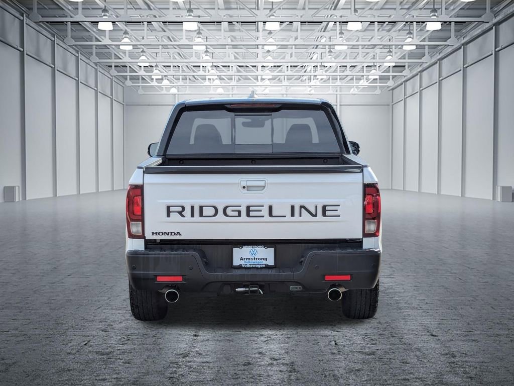Used 2024 Honda Ridgeline Black Edition image 4