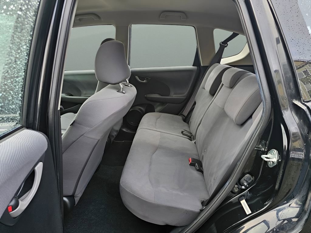 Used 2013 Honda Fit image 13