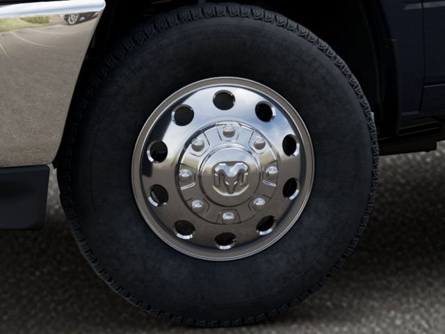 New 2026 RAM 3500 Laramie w/ Towing Technology Group image 8