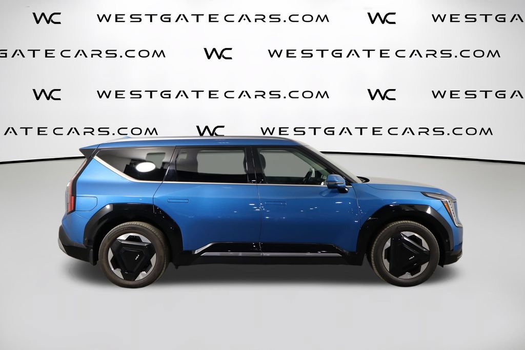 Used 2024 Kia EV9 Land AWD/4WD image 43