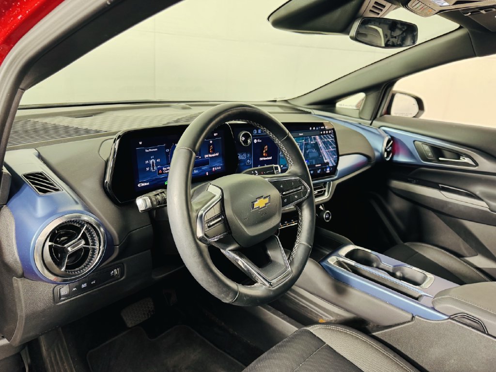 Used 2024 Chevrolet Equinox EV LT AWD/4WD image 9