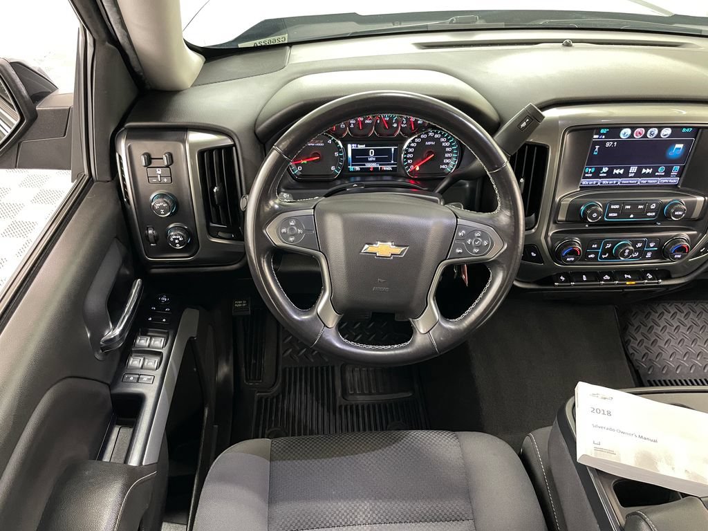 Certified 2018 Chevrolet Silverado 1500 LT w/ All Star Edition AWD/4WD image 20