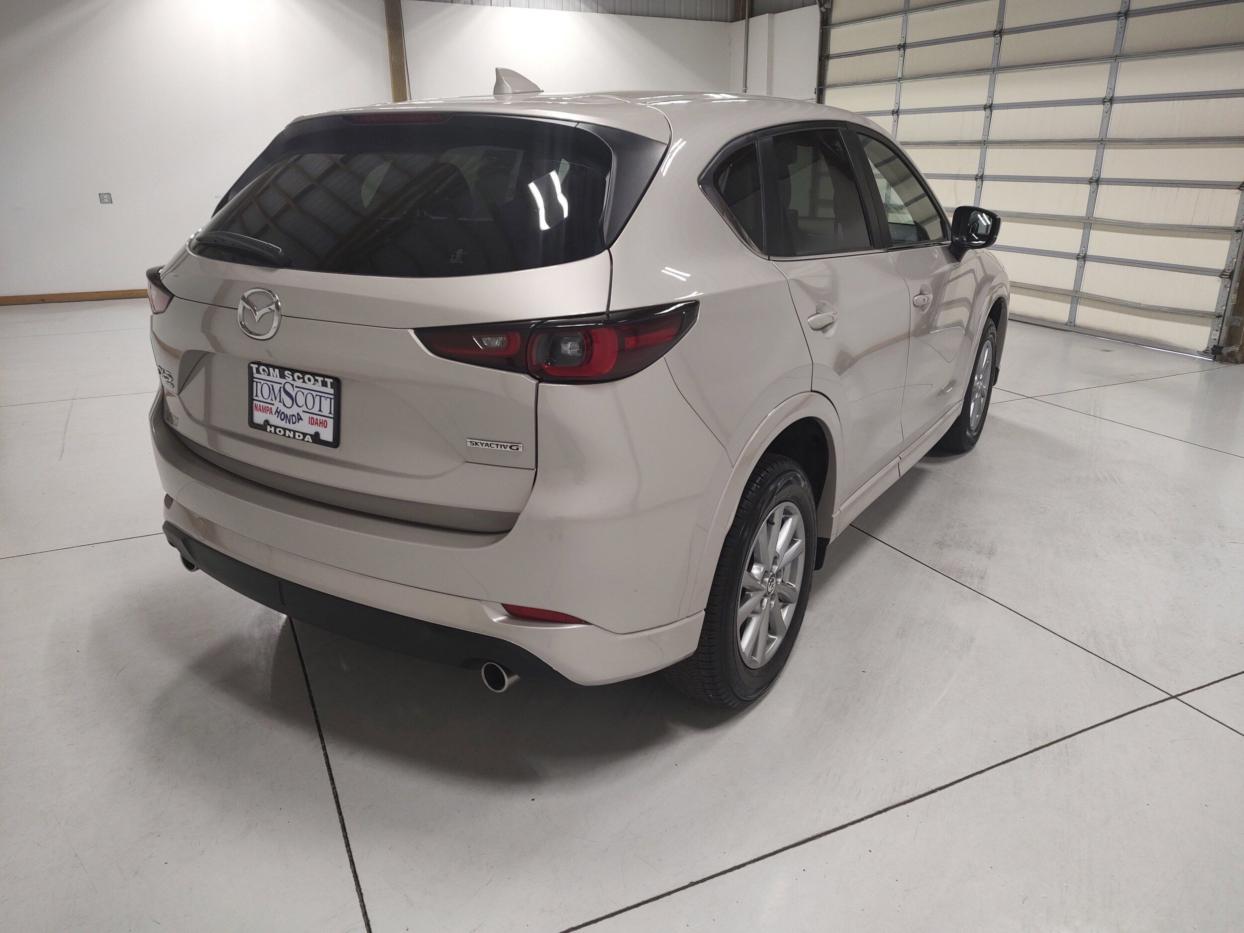 Used 2025 MAZDA CX-5 AWD 2.5 S w/ Select Package image 13