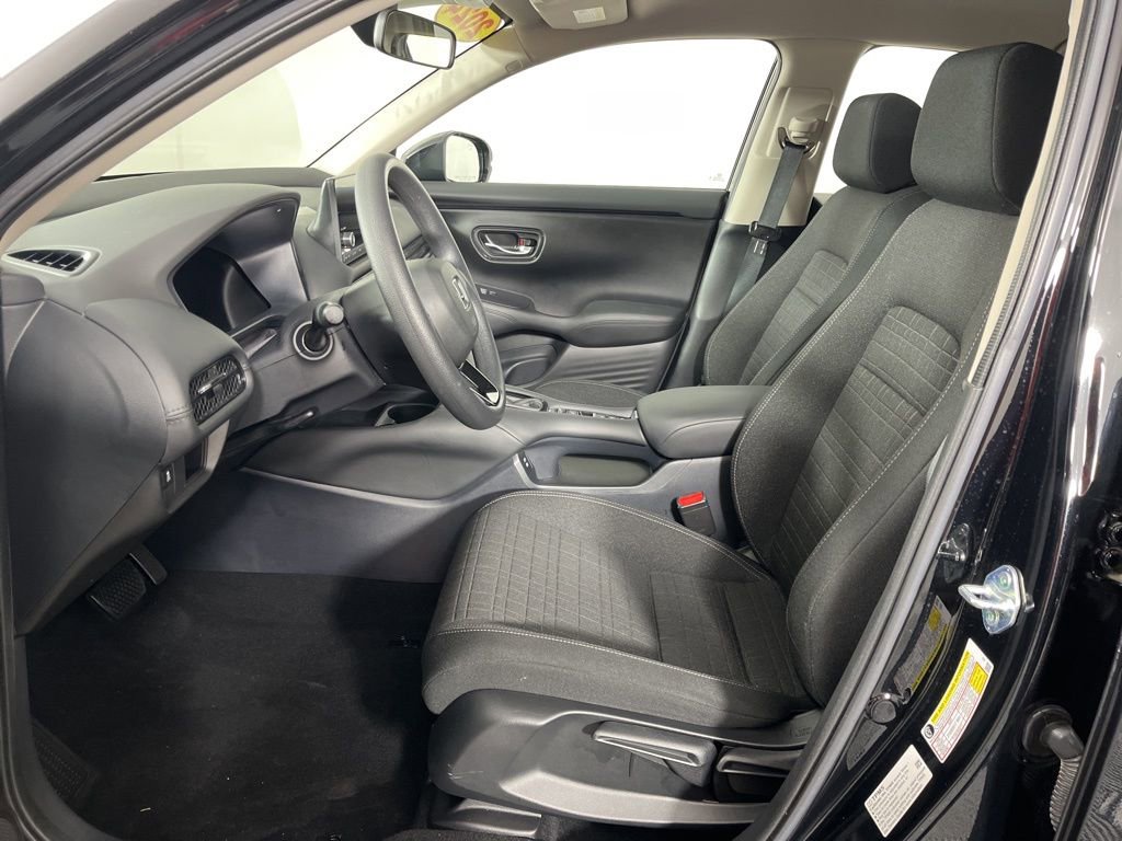 Certified 2024 Honda HR-V LX image 19