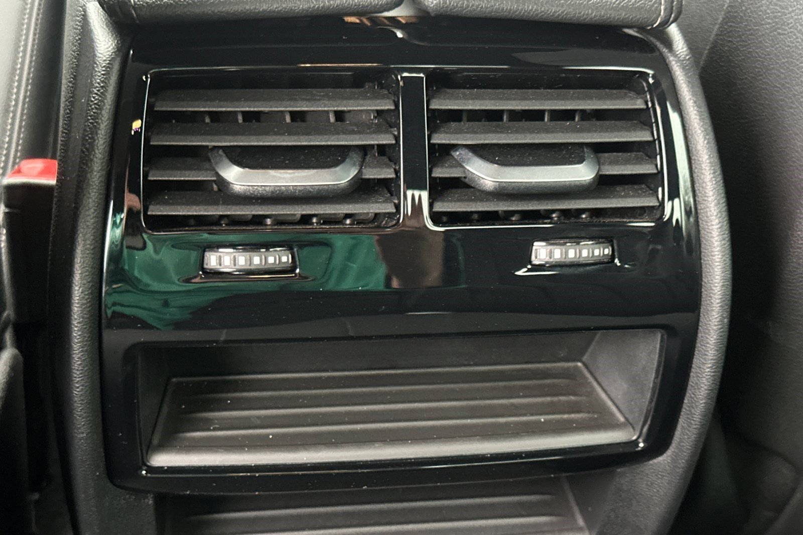 Certified 2023 BMW 530e w/ M Sport Package image 13