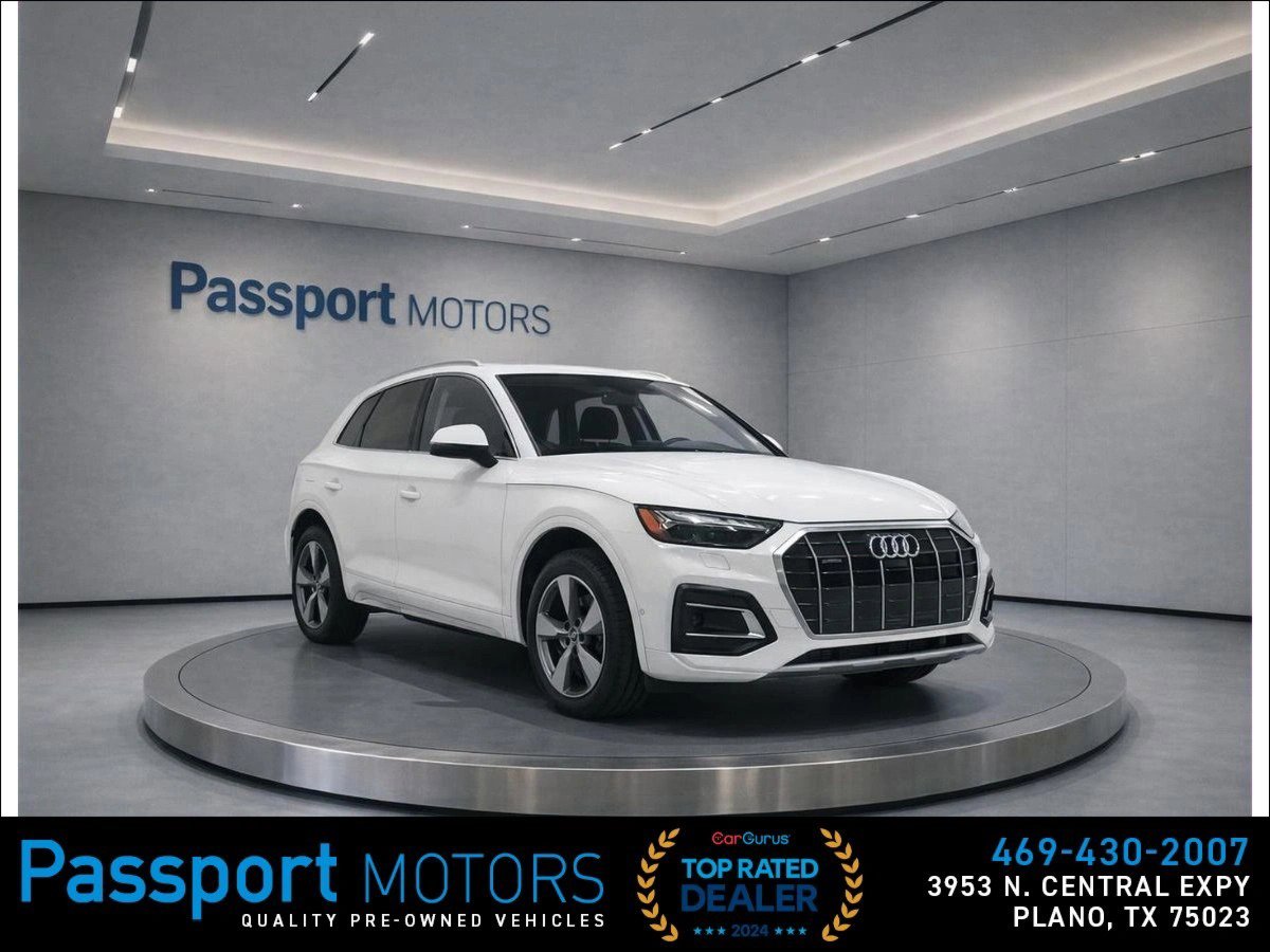 Used 2023 Audi Q5 Prestige w/ Prestige Package image 3
