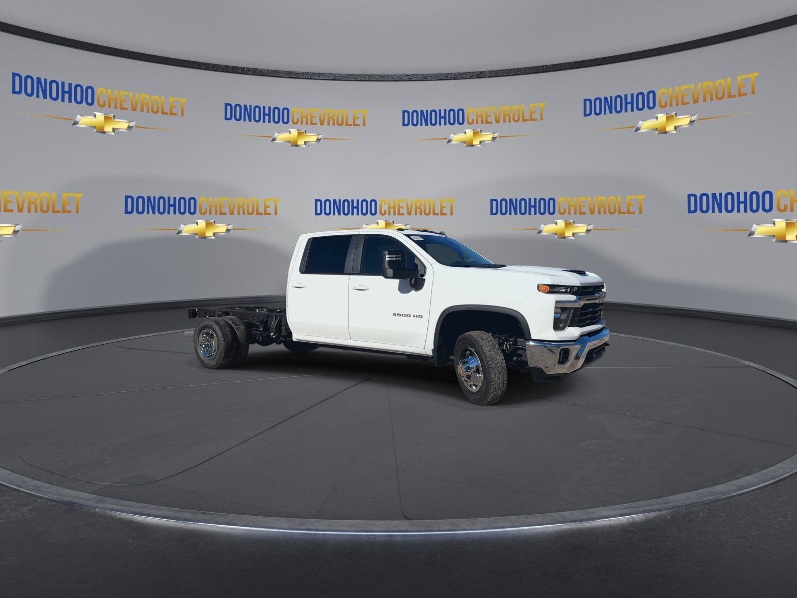 New 2026 Chevrolet Silverado 3500 LT w/ Convenience Package image 5