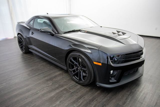 Used 2012 Chevrolet Camaro ZL1 image 2