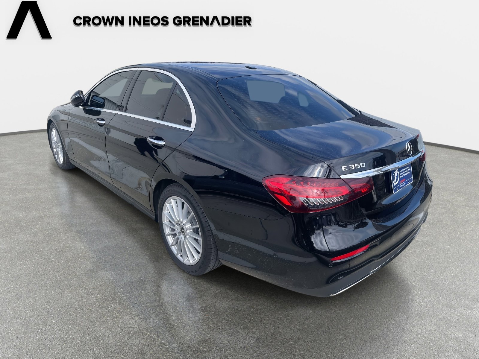 Used 2021 Mercedes-Benz E 350 Sedan image 4