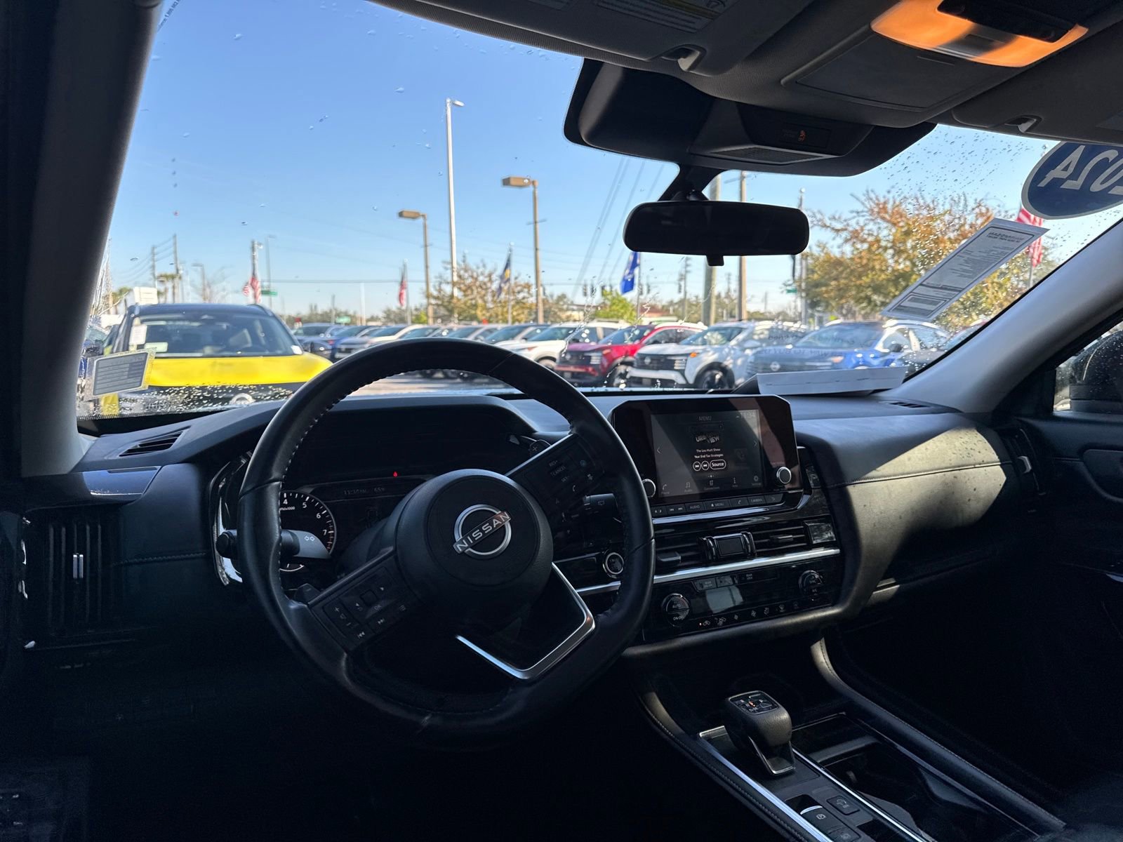 Certified 2024 Nissan Pathfinder SV image 11