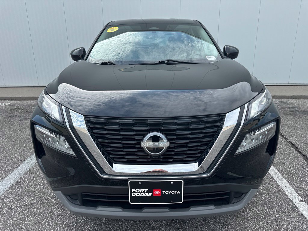 Used 2023 Nissan Rogue SV AWD/4WD image 11
