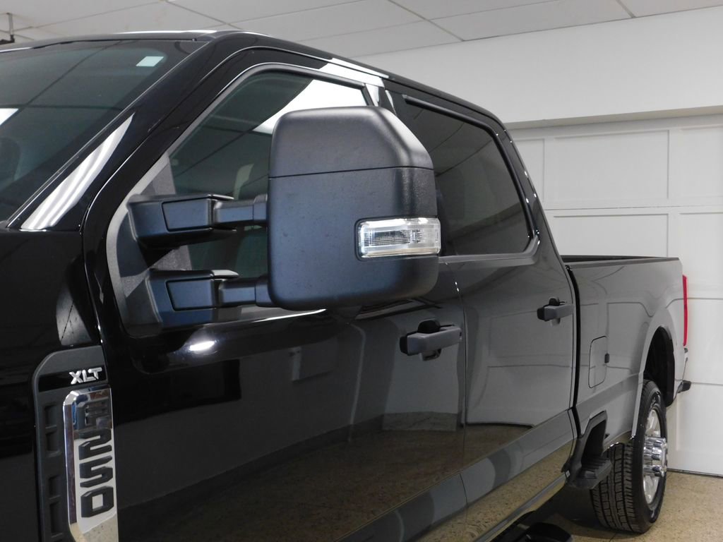 Used 2023 Ford F250 XLT image 20